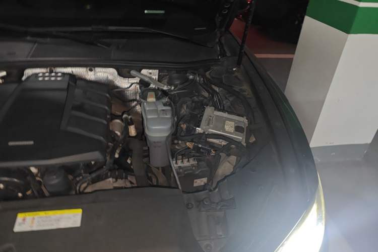 Used Audi A6L 2019 40 TFSI Luxury Dynamic Model Engine Bay Left