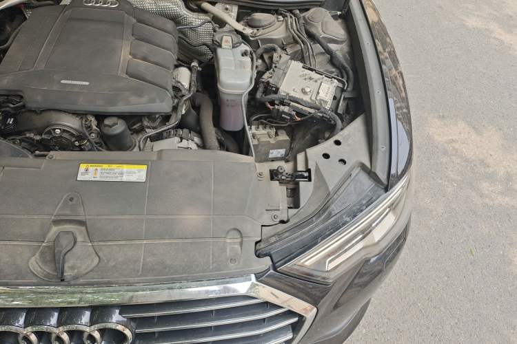 Used Audi A6L 2019 45 TFSI Prestige Elegant Edition Engine Bay Left