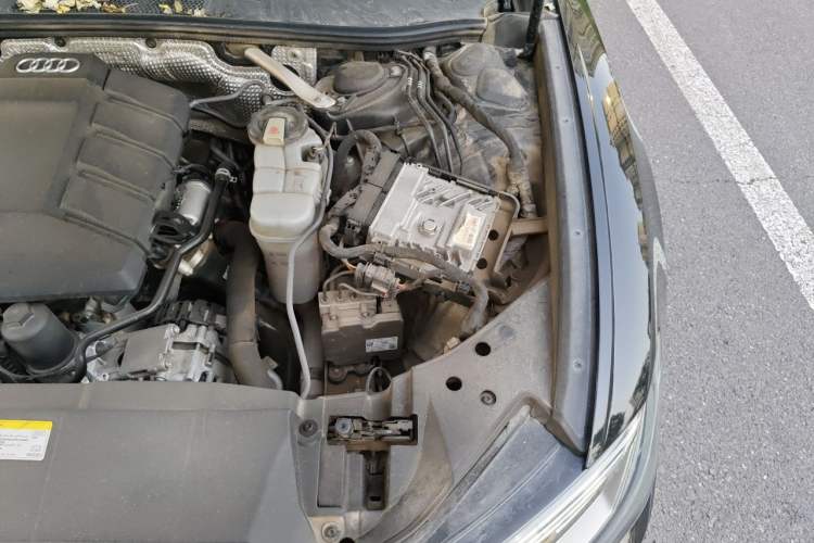 Used Audi A6L 2019 45 TFSI Prestige Dynamic Edition Engine Bay Left