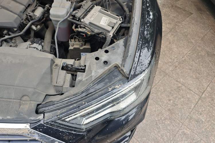 Used Audi A6L 2019 40 TFSI Luxury Dynamic Model Engine Bay Left