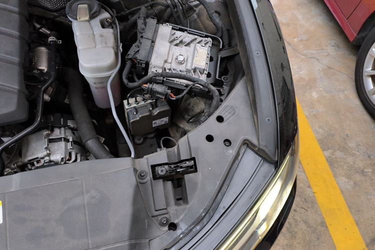 Used Audi A6L 2019 45 TFSI Prestige Elegant Edition Engine Bay Left