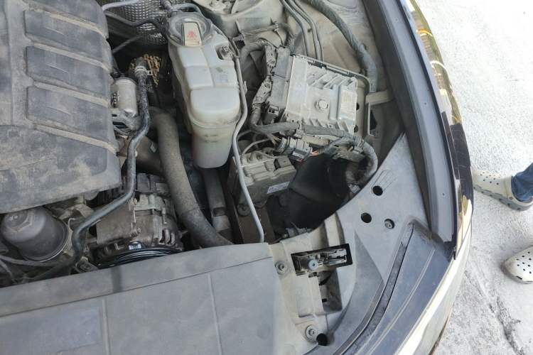 Used Audi A6L 2019 45 TFSI quattro Prestige Dynamic Edition Engine Bay Left