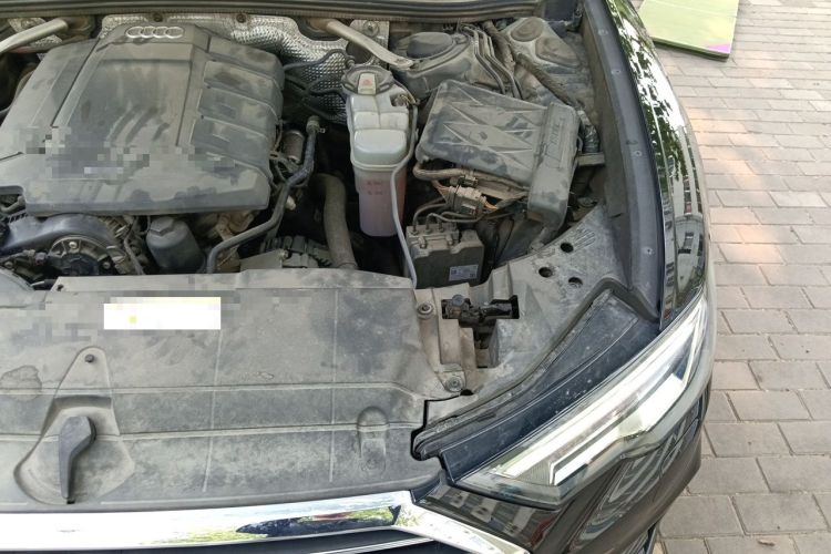 Used Audi A6L 2019 40 TFSI Luxury Dynamic Model Engine Bay Left
