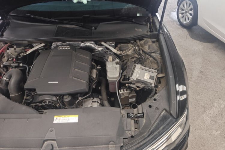 Used Audi A6L 2019 40 TFSI Luxury Dynamic Model Engine Bay Left