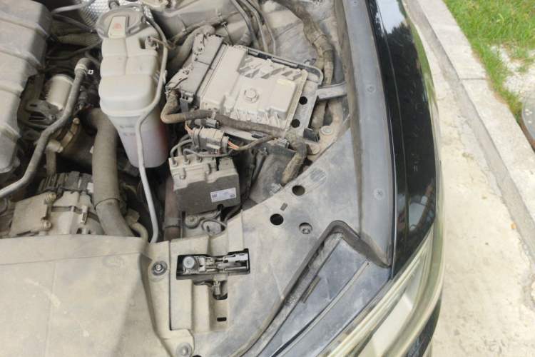 Used Audi A6L 2019 45 TFSI Prestige Dynamic Edition Engine Bay Left