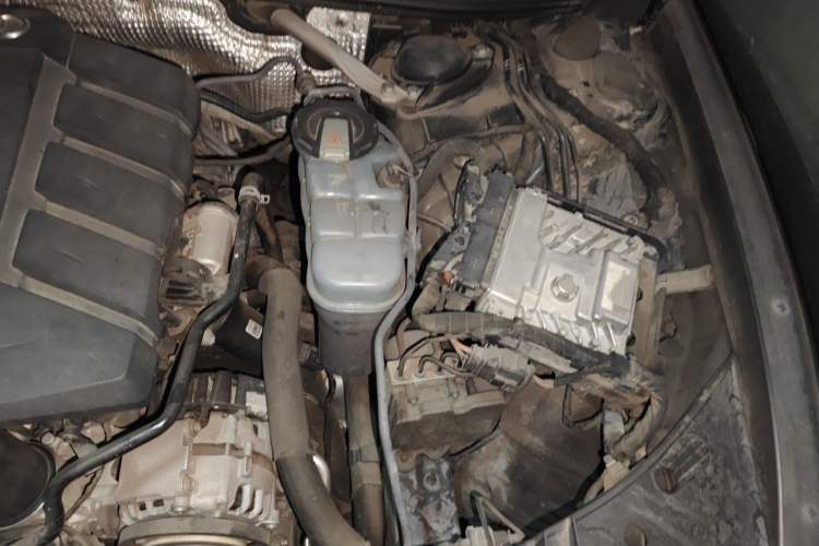 Used Audi A6L 2019 45 TFSI Prestige Dynamic Edition Engine Bay Left