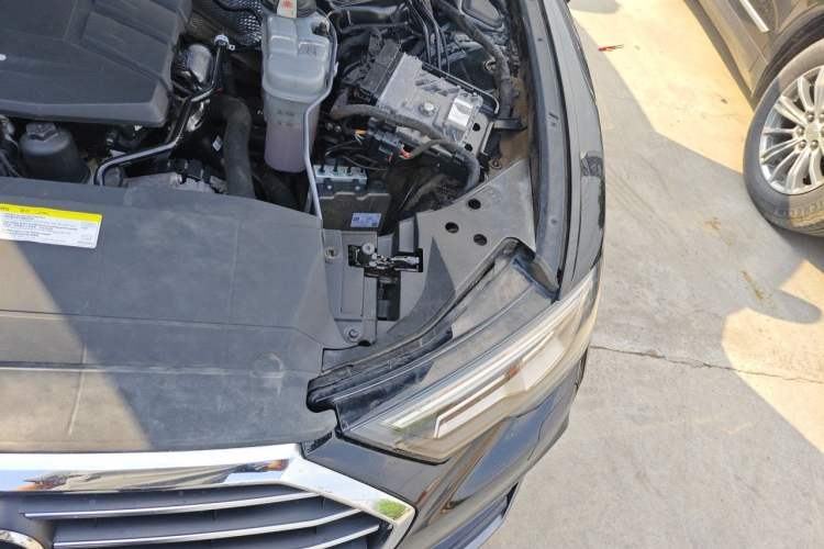 Used Audi A6L 2019 45 TFSI Prestige Dynamic Edition Engine Bay Left