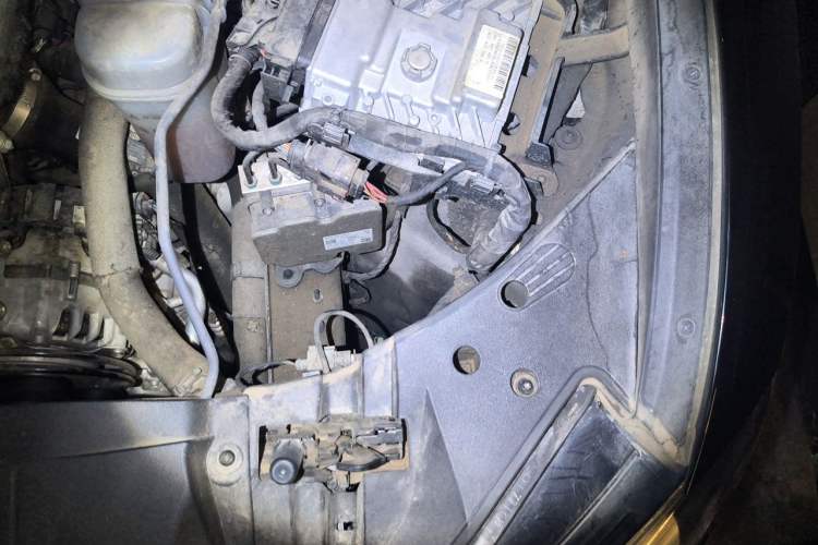 Used Audi A6L 2019 45 TFSI Prestige Elegant Edition Engine Bay Left