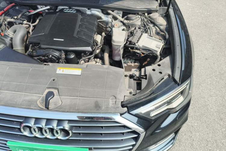 Used Audi A6L 2019 40 TFSI Luxury Dynamic Model Engine Bay Left