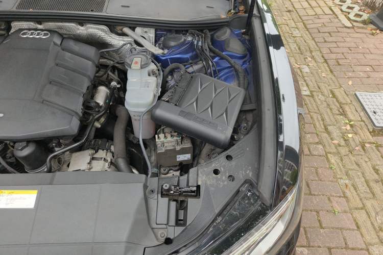 Used Audi A6L 2019 45 TFSI Prestige Dynamic Edition Engine Bay Left