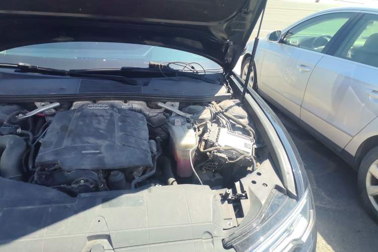 Used Audi A6L 2019 40 TFSI Luxury Prestige Edition Engine Bay Left