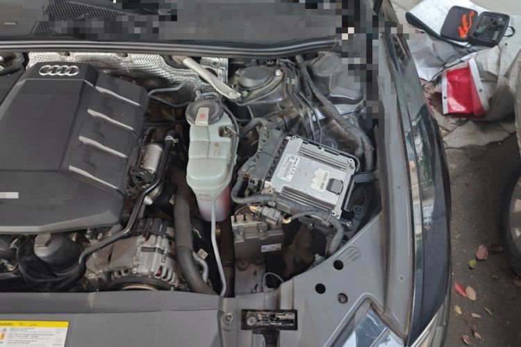 Used Audi A6L 2019 40 TFSI Luxury Prestige Edition Engine Bay Left