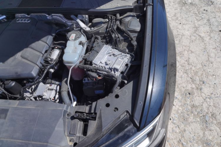 Used Audi A6L 2019 45 TFSI quattro Prestige Dynamic Edition Engine Bay Left