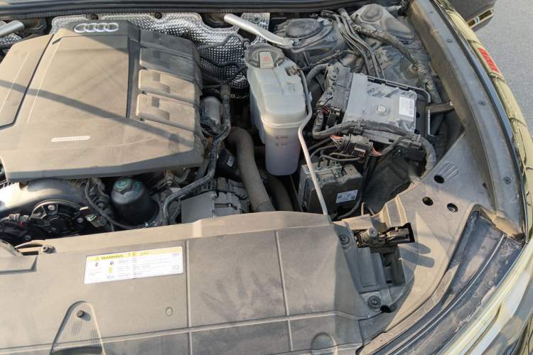 Used Audi A6L 2019 45 TFSI Prestige Elegant Edition Engine Bay Left