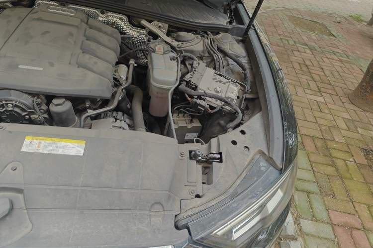 Used Audi A6L 2019 45 TFSI Prestige Dynamic Edition Engine Bay Left