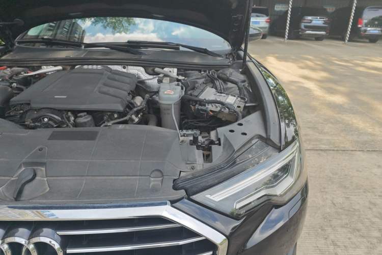 Used Audi A6L 2019 45 TFSI Prestige Elegant Edition Engine Bay Left