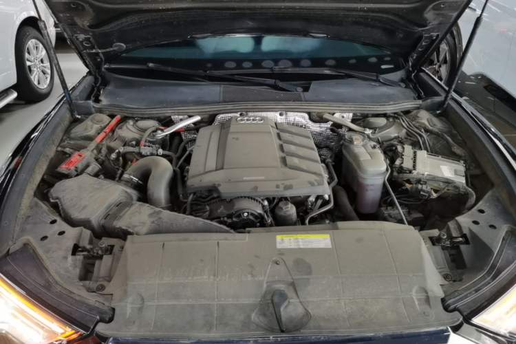 Used Audi A6L 2019 40 TFSI Luxury Prestige Edition Engine Bay