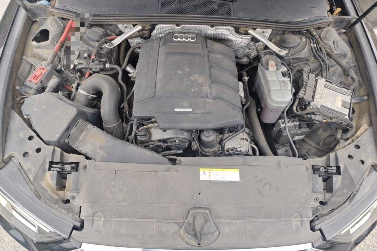 Used Audi A6L 2019 40 TFSI Luxury Dynamic Model Engine Bay