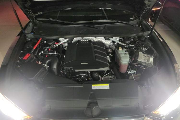 Used Audi A6L 2019 45 TFSI quattro Prestige Elegant Edition Engine Bay