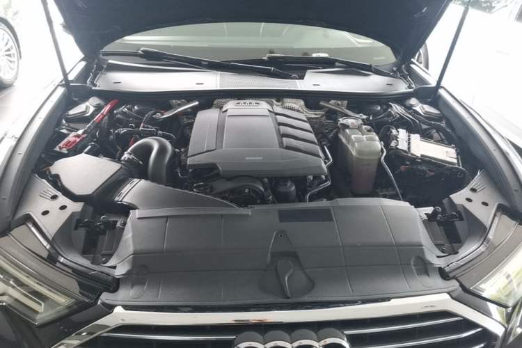 Used Audi A6L 2019 40 TFSI Luxury Prestige Edition Engine Bay
