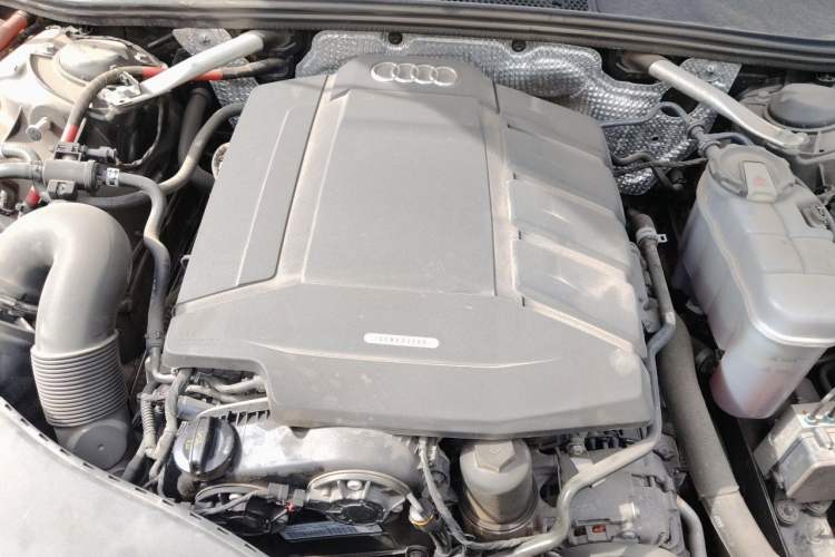 Used Audi A6L 2019 45 TFSI quattro Prestige Elegant Edition Engine Bay