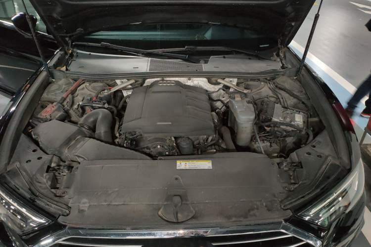 Used Audi A6L 2019 45 TFSI Prestige Dynamic Edition Engine Bay