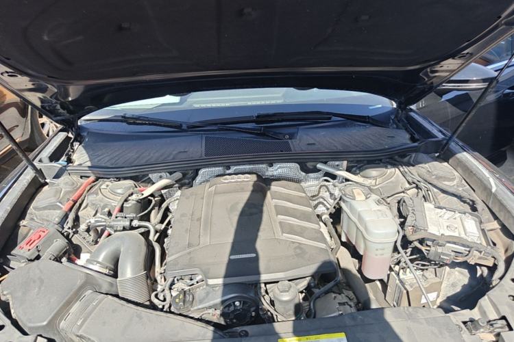 Used Audi A6L 2019 45 TFSI quattro Prestige Dynamic Edition Engine Bay