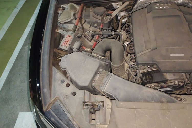 Used Audi A6L 2019 45 TFSI Prestige Dynamic Edition Engine Bay Right
