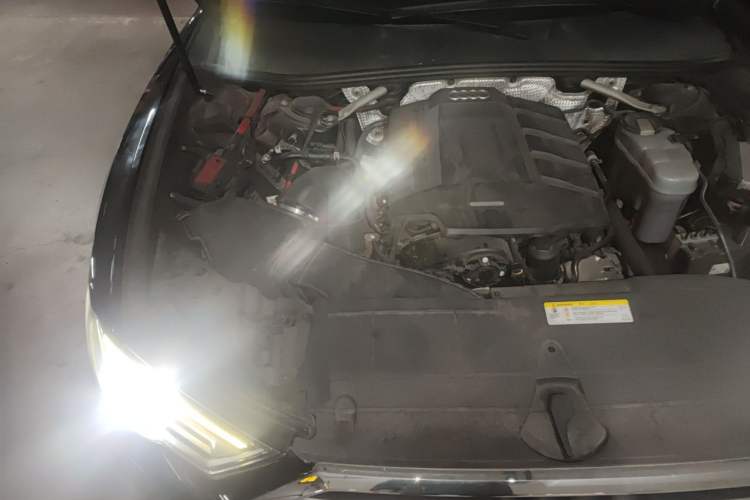 Used Audi A6L 2019 45 TFSI Prestige Elegant Edition Engine Bay Right
