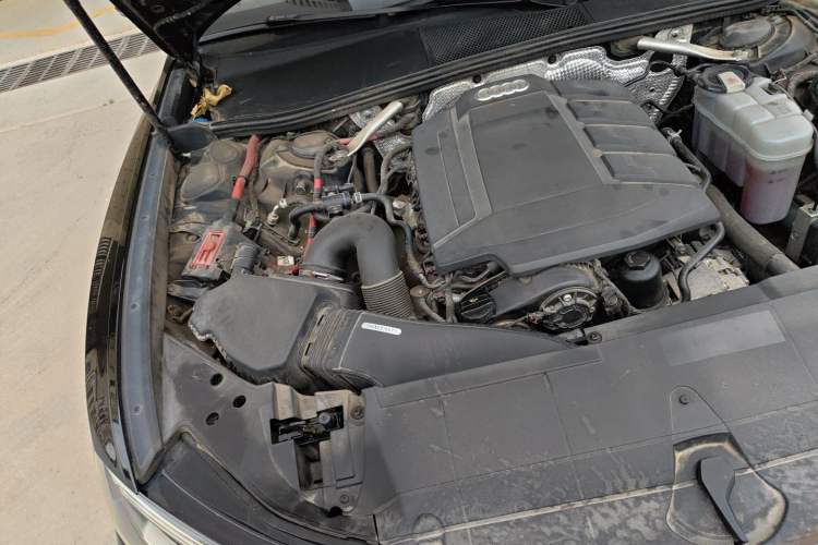 Used Audi A6L 2019 45 TFSI Prestige Elegant Edition Engine Bay Right