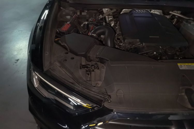Used Audi A6L 2019 40 TFSI Luxury Dynamic Model Engine Bay Right