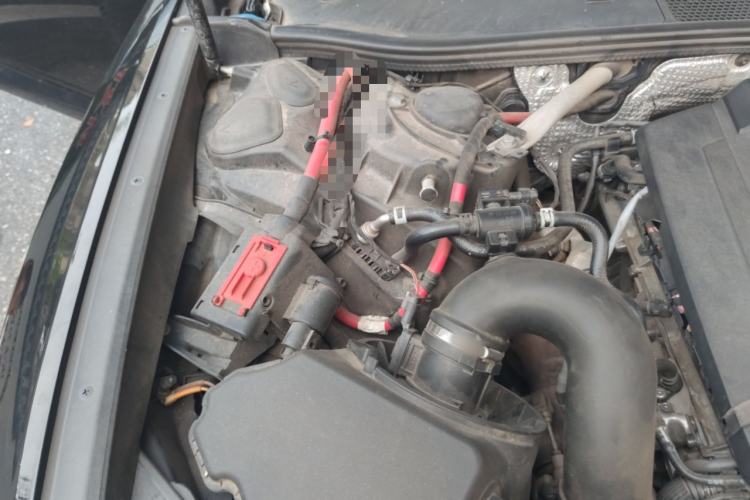 Used Audi A6L 2019 40 TFSI Luxury Dynamic Model Engine Bay Right