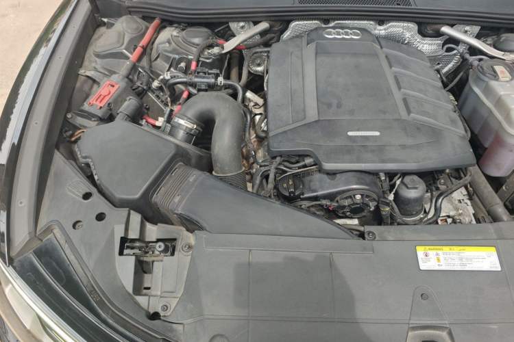 Used Audi A6L 2019 40 TFSI Luxury Prestige Edition Engine Bay Right