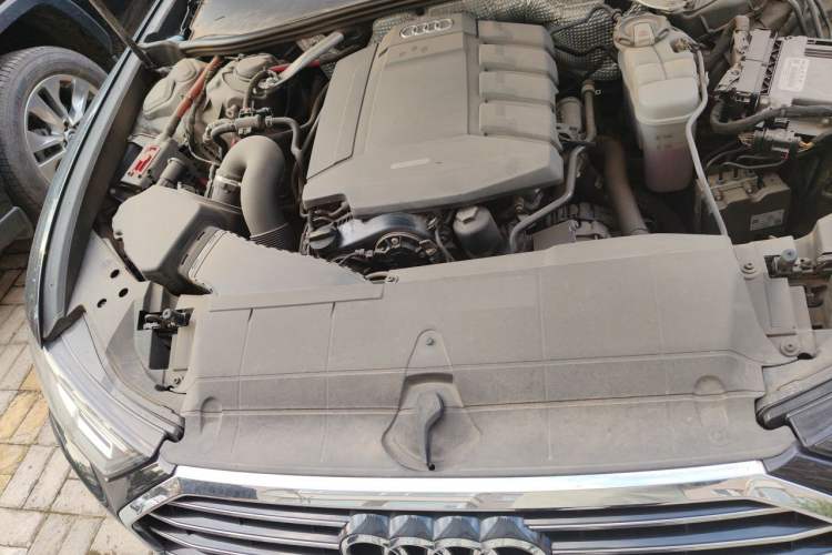 Used Audi A6L 2019 40 TFSI Luxury Prestige Edition Engine Bay Right