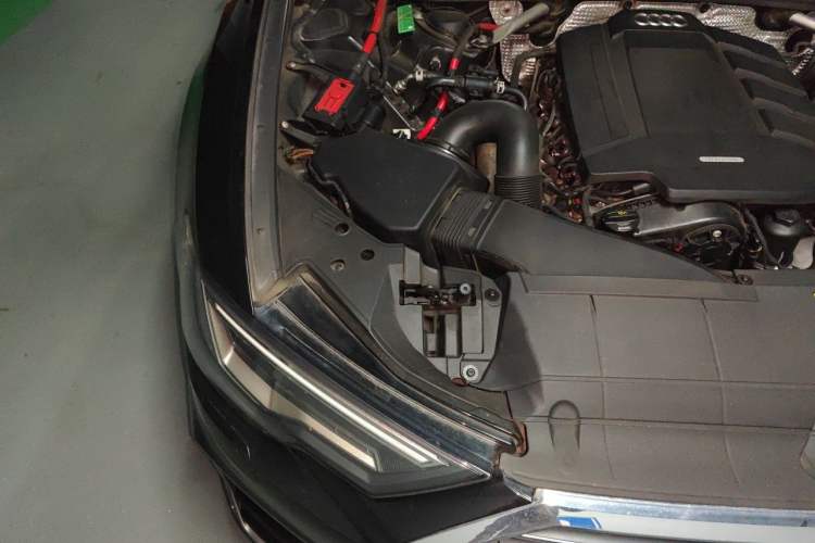 Used Audi A6L 2019 45 TFSI Prestige Dynamic Edition Engine Bay Right