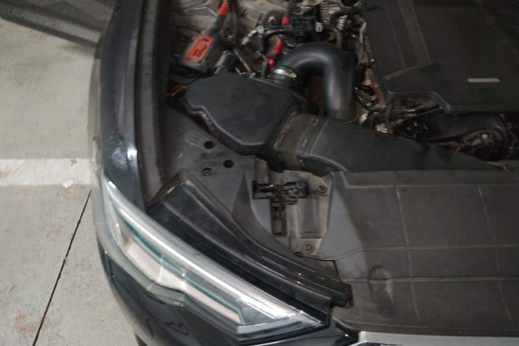Used Audi A6L 2019 40 TFSI Luxury Prestige Edition Engine Bay Right