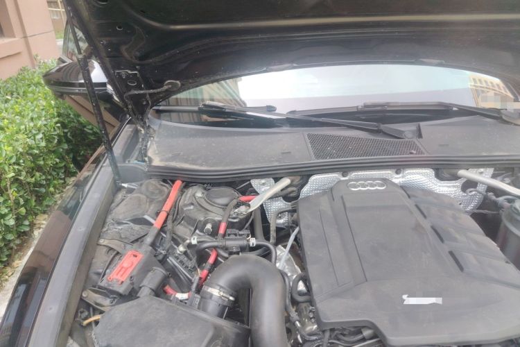 Used Audi A6L 2019 40 TFSI Luxury Dynamic Model Engine Bay Right