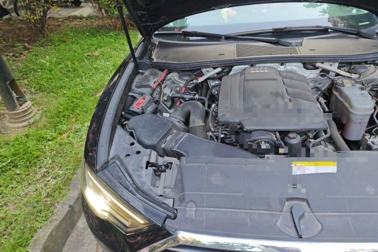 Used Audi A6L 2019 45 TFSI Prestige Elegant Edition Engine Bay Right