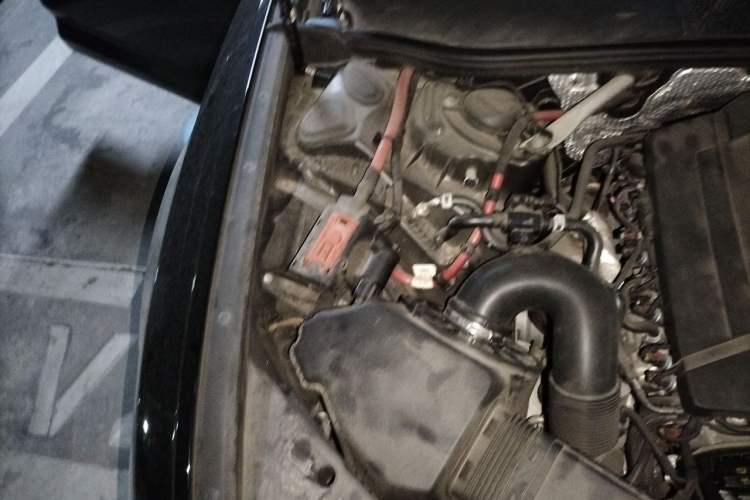 Used Audi A6L 2019 45 TFSI Prestige Elegant Edition Engine Bay Right