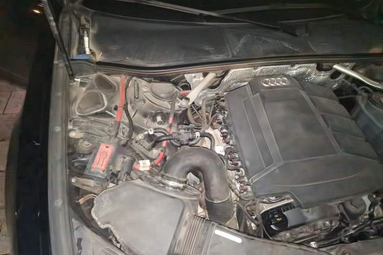 Used Audi A6L 2019 45 TFSI Prestige Dynamic Edition Engine Bay Right
