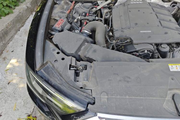 Used Audi A6L 2019 40 TFSI Luxury Prestige Edition Engine Bay Right
