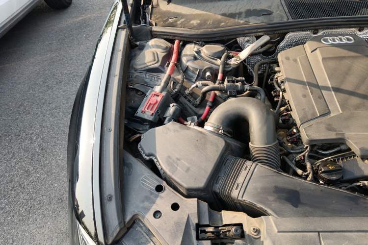 Used Audi A6L 2019 45 TFSI Prestige Elegant Edition Engine Bay Right