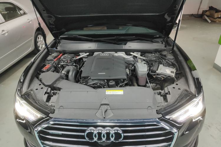 Used Audi A6L 2019 40 TFSI Luxury Prestige Edition Engine Bay