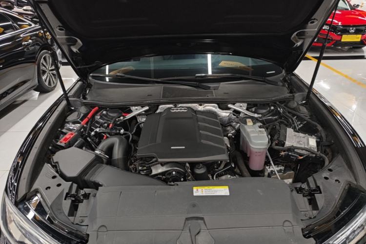 Used Audi A6L 2019 45 TFSI Prestige Dynamic Edition Engine Bay