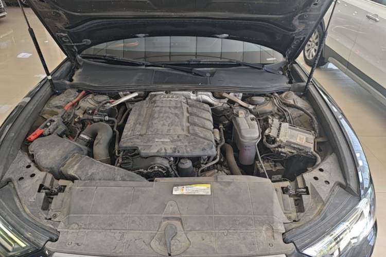 Used Audi A6L 2019 40 TFSI Luxury Prestige Edition Engine Bay