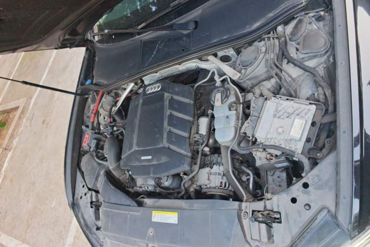 Used Audi A6L 2019 45 TFSI Prestige Dynamic Edition Engine Bay
