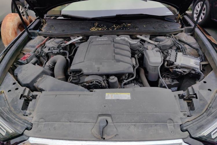 Used Audi A6L 2019 40 TFSI Luxury Dynamic Model Engine Bay
