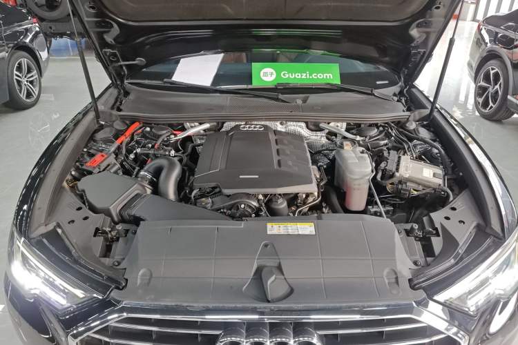 Used Audi A6L 2019 40 TFSI Luxury Prestige Edition Engine Bay