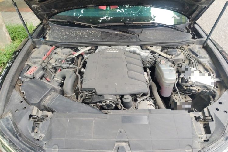 Used Audi A6L 2019 40 TFSI Luxury Prestige Edition Engine Bay