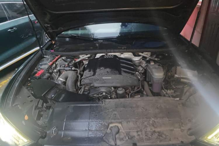 Used Audi A6L 2019 40 TFSI Luxury Prestige Edition Engine Bay